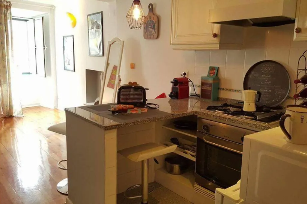 Appartement Inloveapartments - Cool Loft At Alfama Lissabon