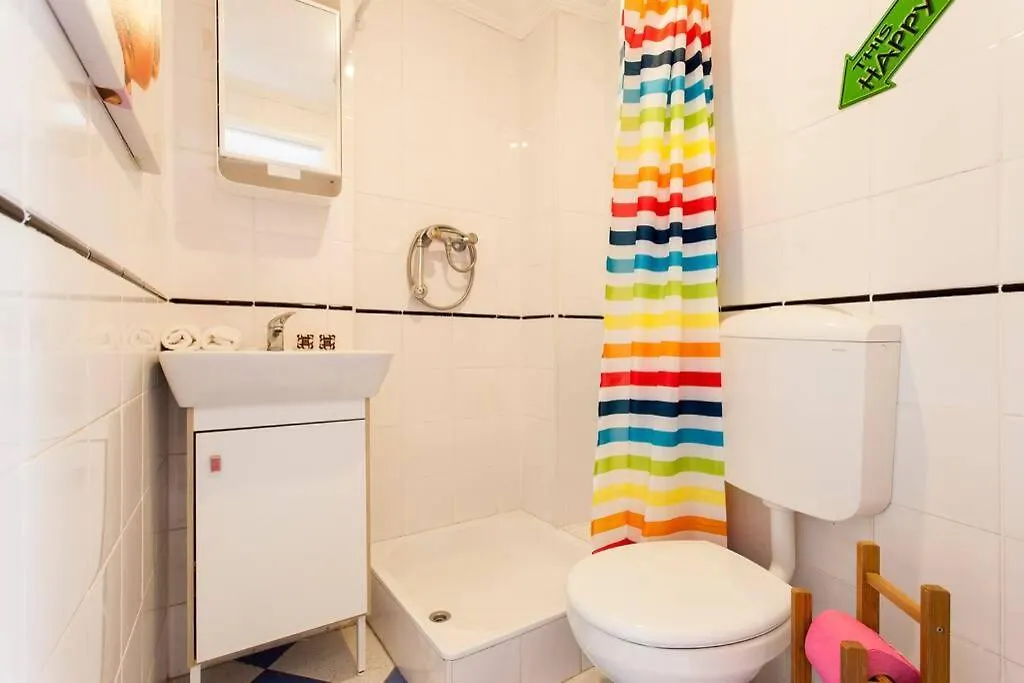 Inloveapartments - Cool Loft At Alfama Lissabon Appartement